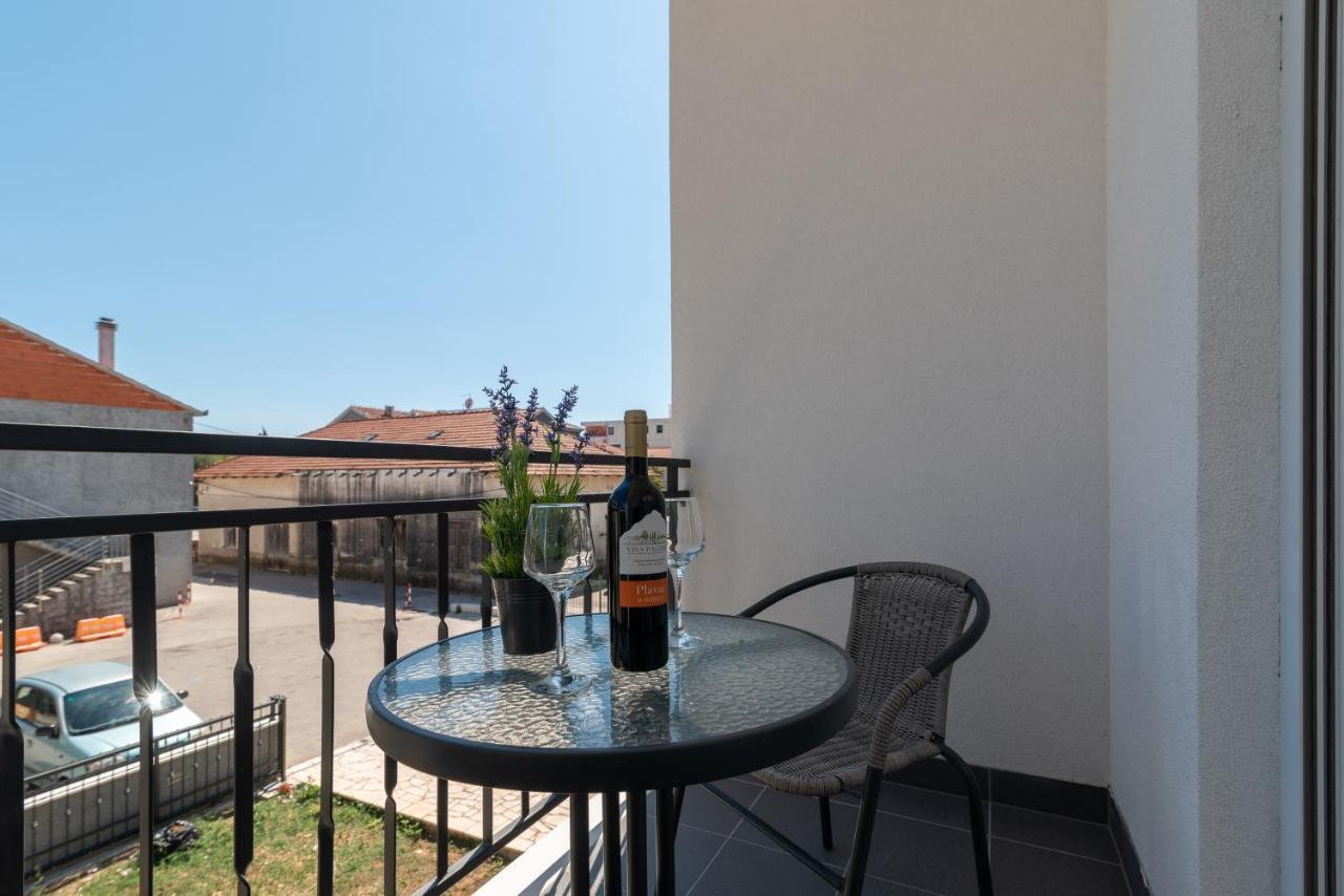 Apartmani Ante & Sime Trogir Exteriör bild