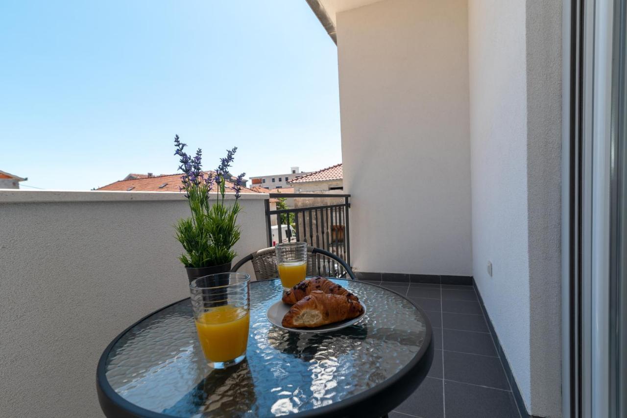 Apartmani Ante & Sime Trogir Exteriör bild
