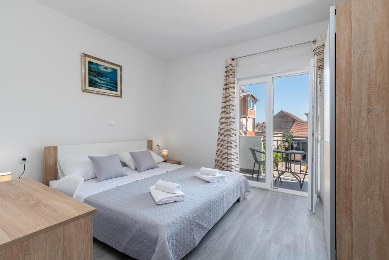 Apartmani Ante & Sime Trogir Exteriör bild