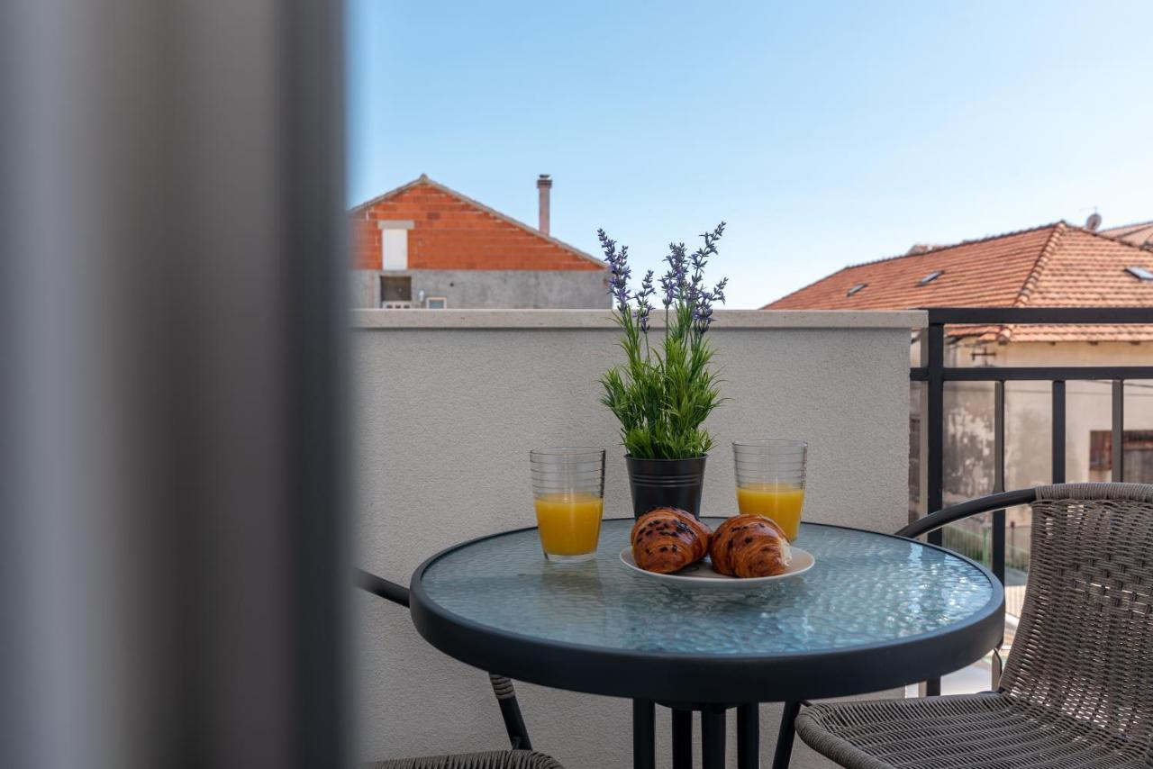 Apartmani Ante & Sime Trogir Exteriör bild